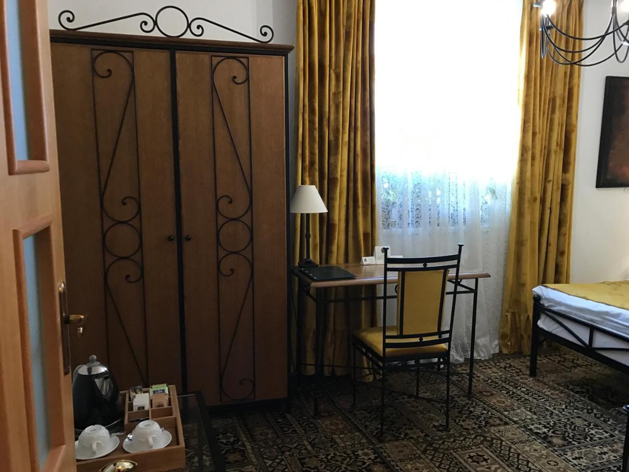 Antik Hotel Sofia Litomyšl Esterno foto