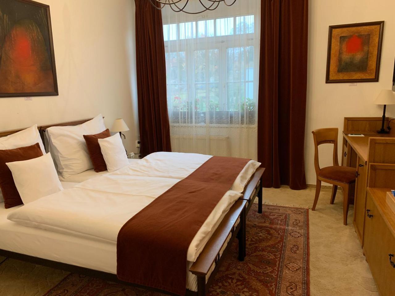 Antik Hotel Sofia Litomyšl Esterno foto