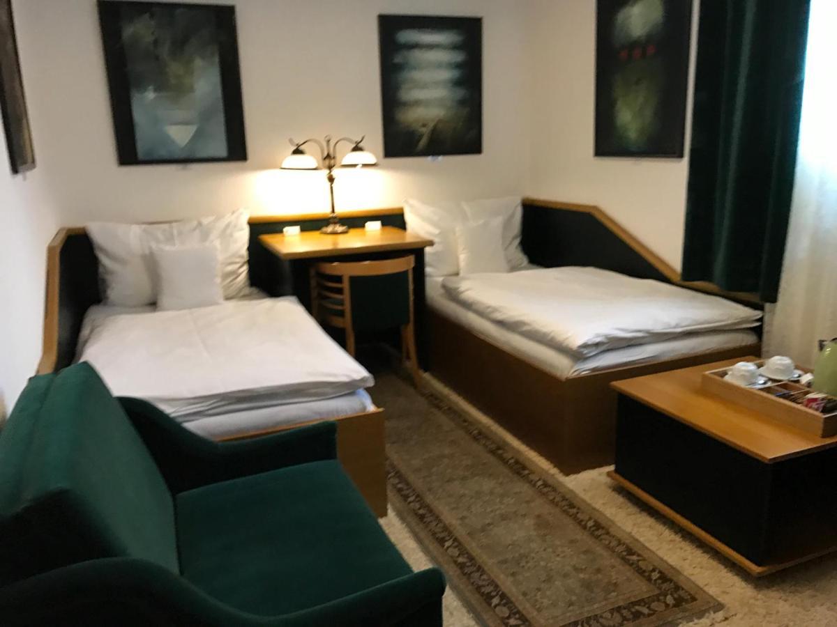 Antik Hotel Sofia Litomyšl Esterno foto